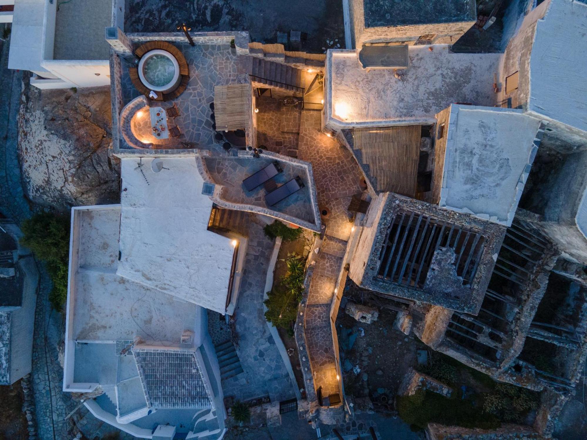 Themed House "Castle Halaros" View 17Th Century Villa Glinado Naxos Exteriör bild